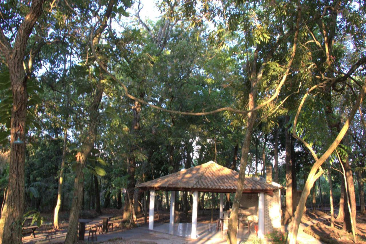 Villa Casa Unica Com Piscina E Lareira A 1,2 Km Do Centro à Chapada dos Guimarães Extérieur photo
